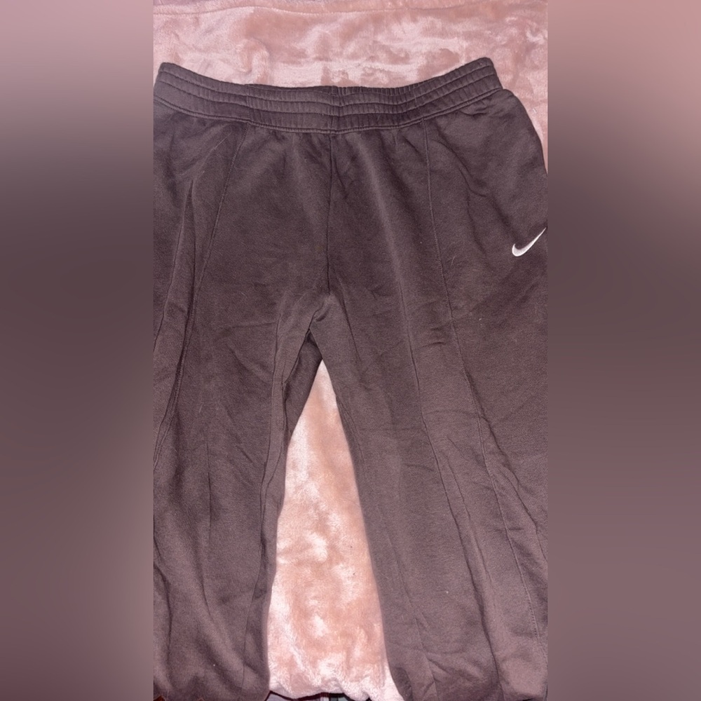 Nike brown Sweatpants